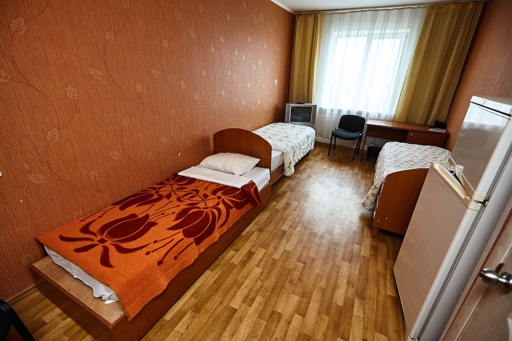Econom hotel Equator - Hostel, photo 14
