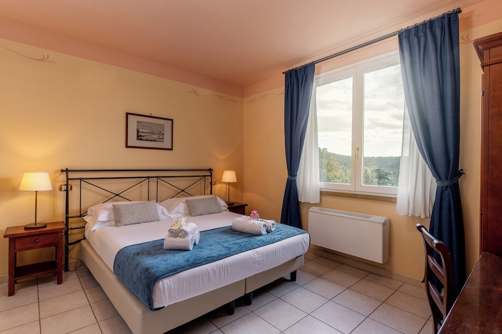 Borgo San Martino Residence Hotel & SPA