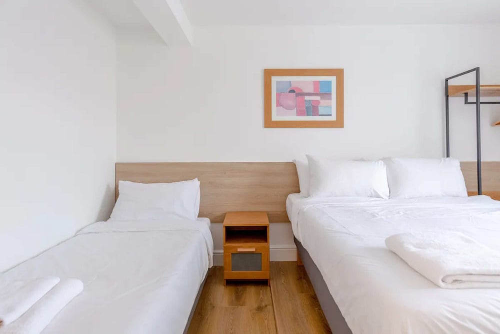 Contemporary 1BD Flat - Camden