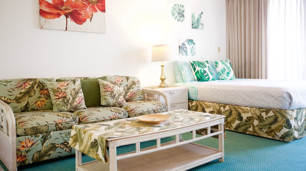 Tropical Studios at Marine Surf Waikiki