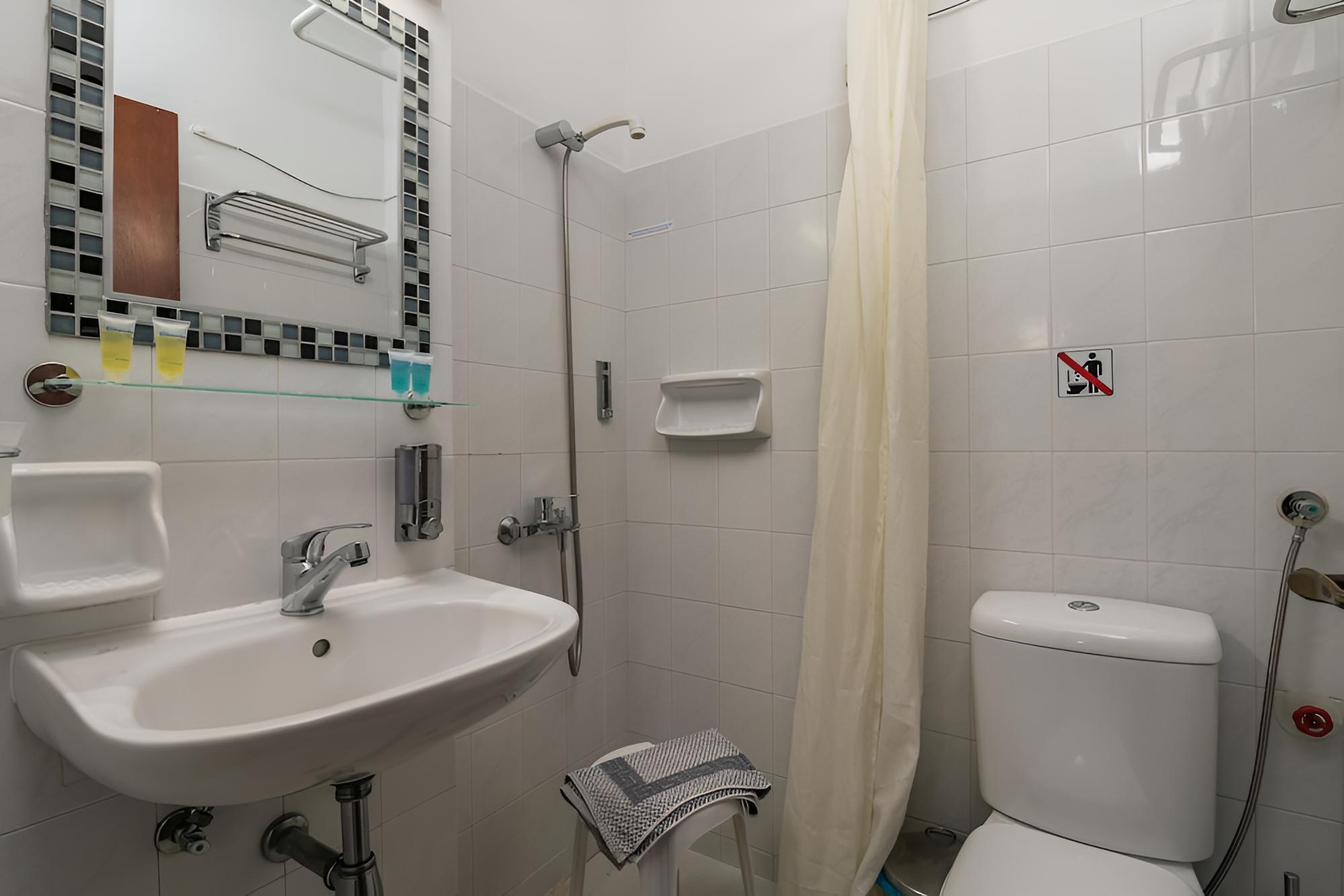 Tilemachos Rooms & Studios