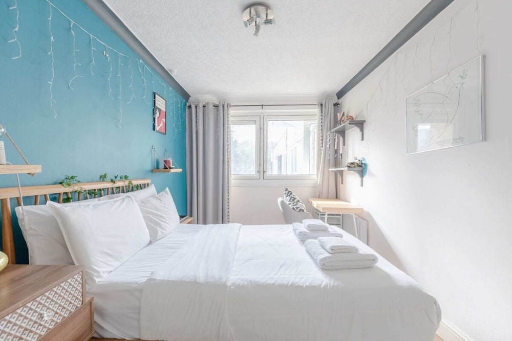 Vibrant 1BD Flat - 8 Mins to Dalston, Hackney!