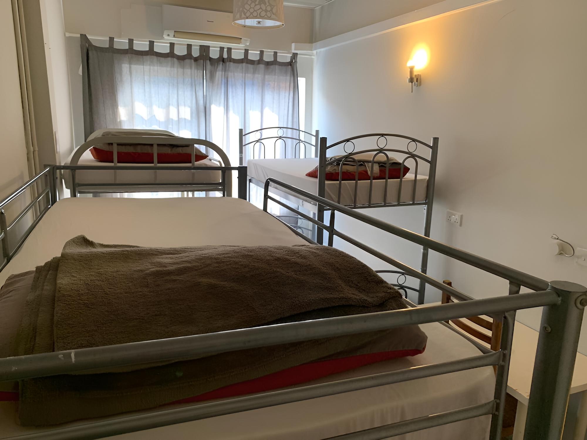 City Backpackers - Hostel