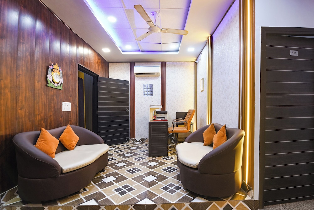 Fabhotel Mannat Paschim Vihar