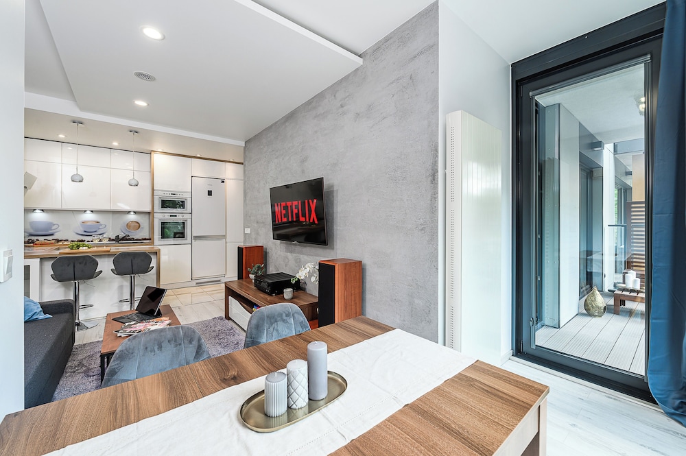 Lumina spacious apartments in Warsaw