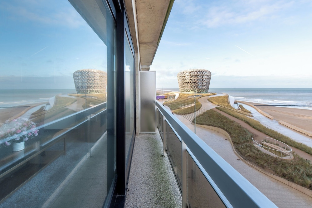 Apartment in Middelkerke Near Beach & Casino