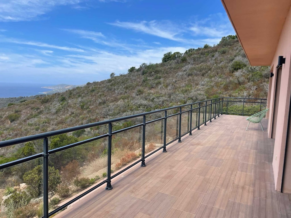 Villa in the Maquis Sea View Pool