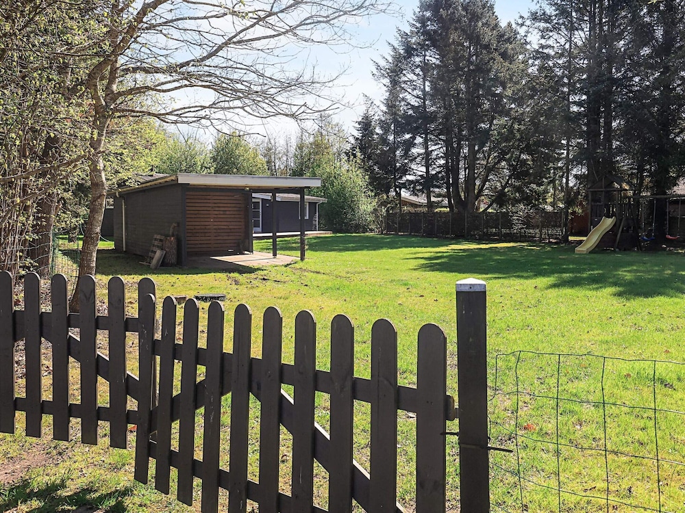 6 Person Holiday Home in Hals