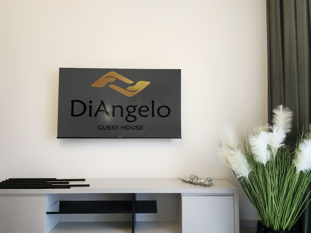 DiAngelo Guesthouse