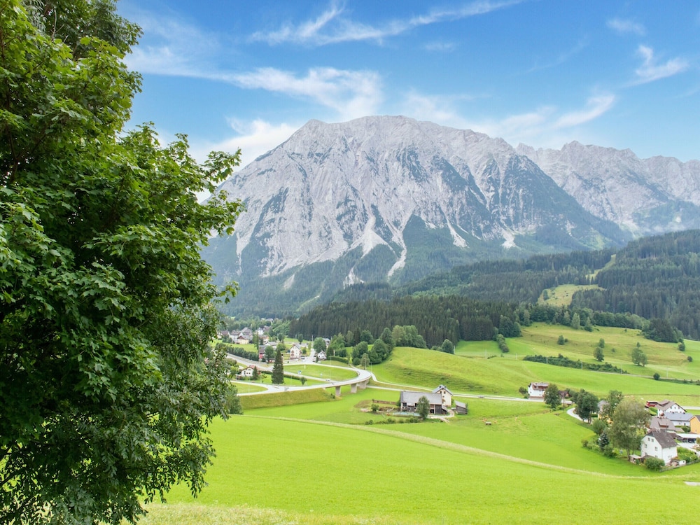 Apartment Tauplitz Near Ski Lift & Slopes