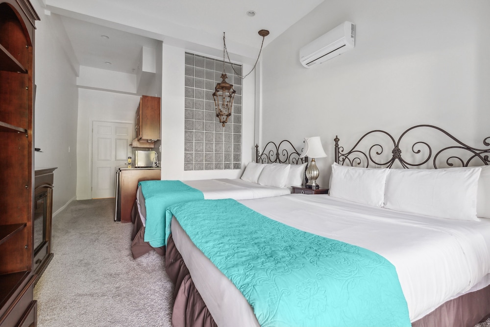 Columbia Vacations - The Columbia Inn at Peralynna Manor - Property Image 41