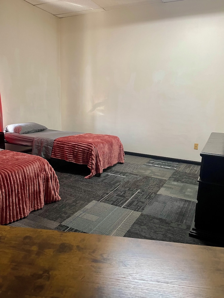 Cameron Suites