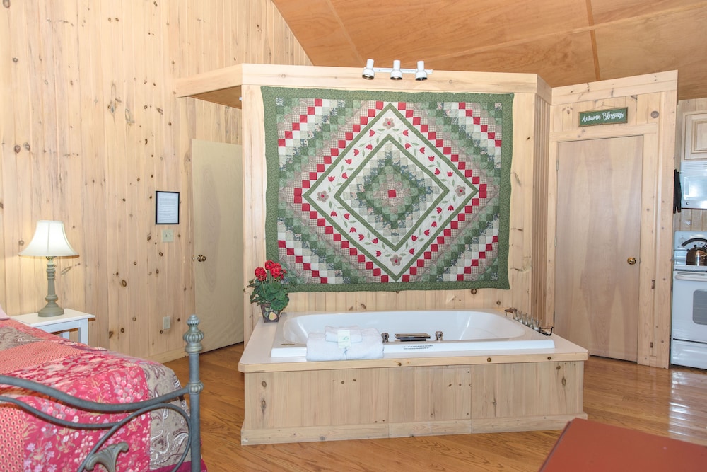 Autumn Ridge Cottages