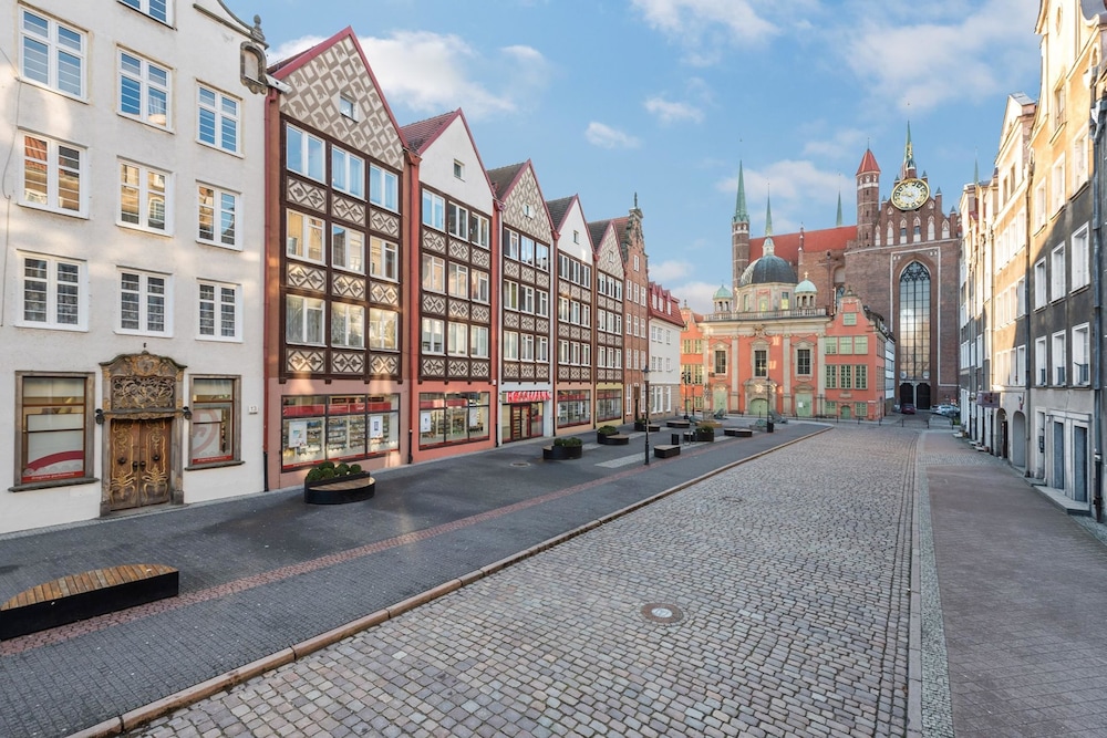 City Center -Świętego Ducha by Apartmore view 3