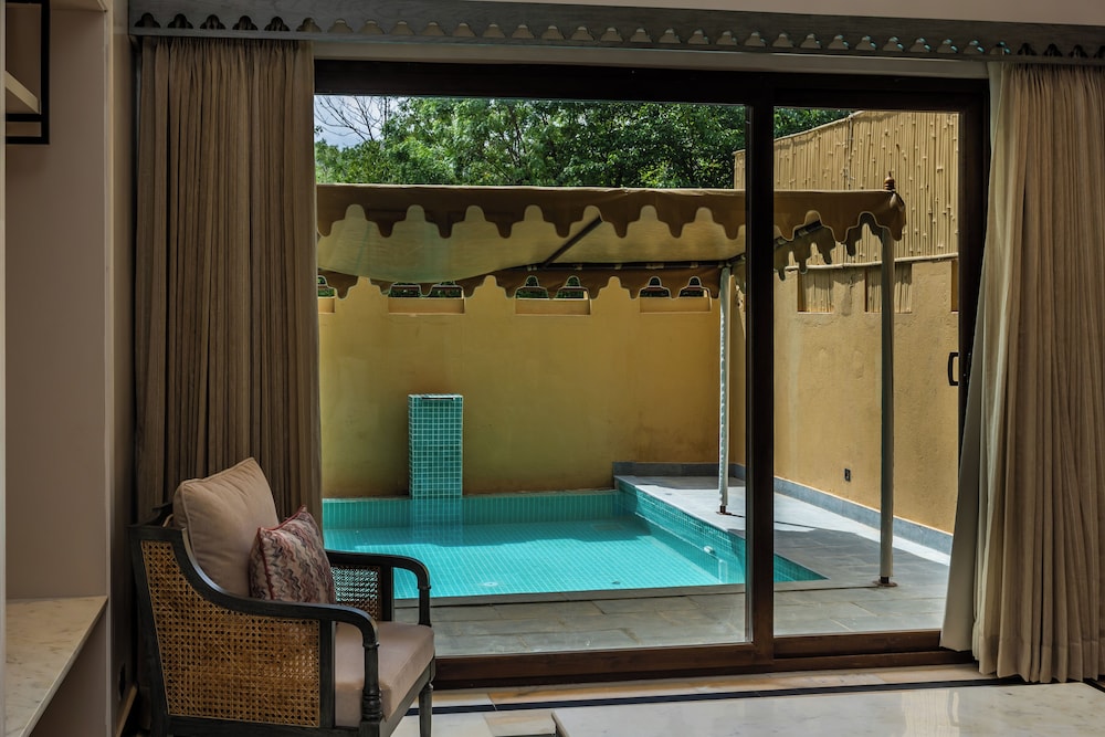 DEV BAGH LUXURIOUS PRIVATE SUITES