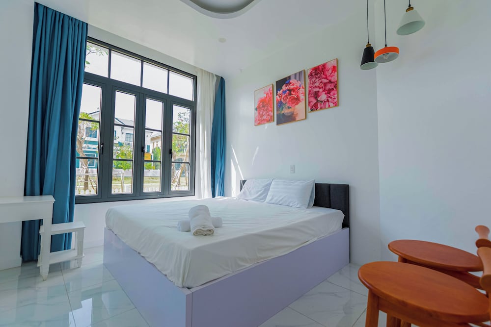 Luxury 3 br La Fleur Villa-Novaworld PT
