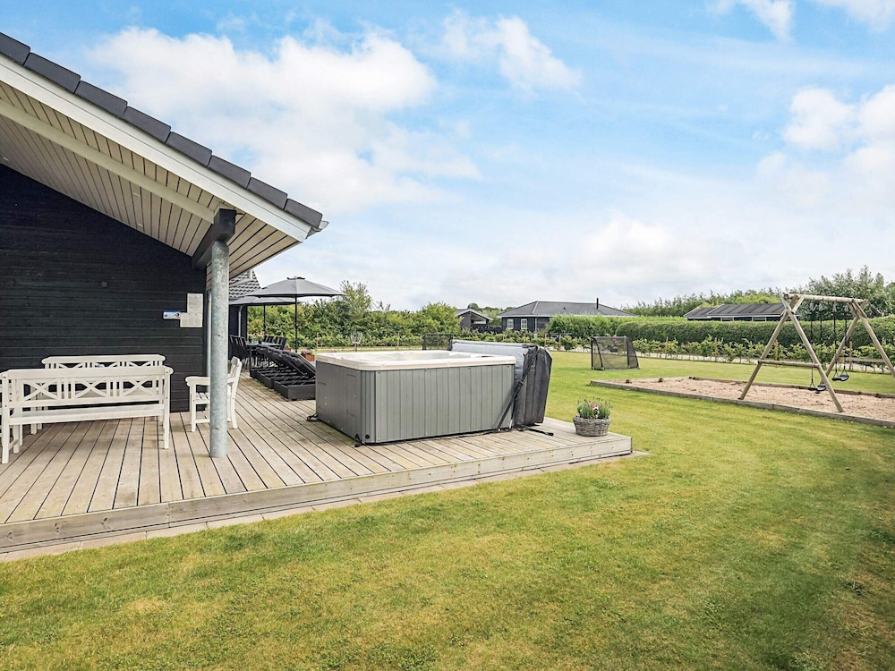 5 Star Holiday Home in Hadsund