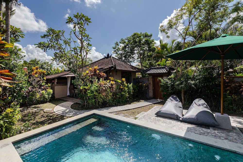Devi's Place