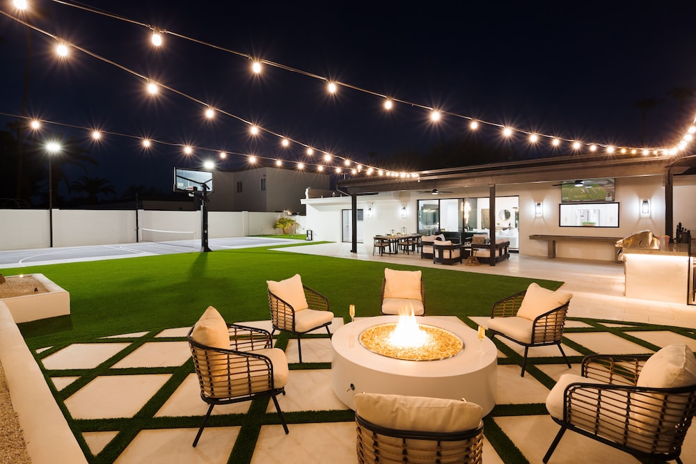 D&G Retreat-resort Style Backyard-north Scottsdale