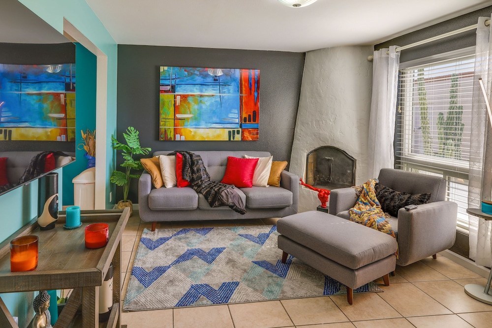 Scottsdale Condo w/ Community Pool Access! - Property Image 12