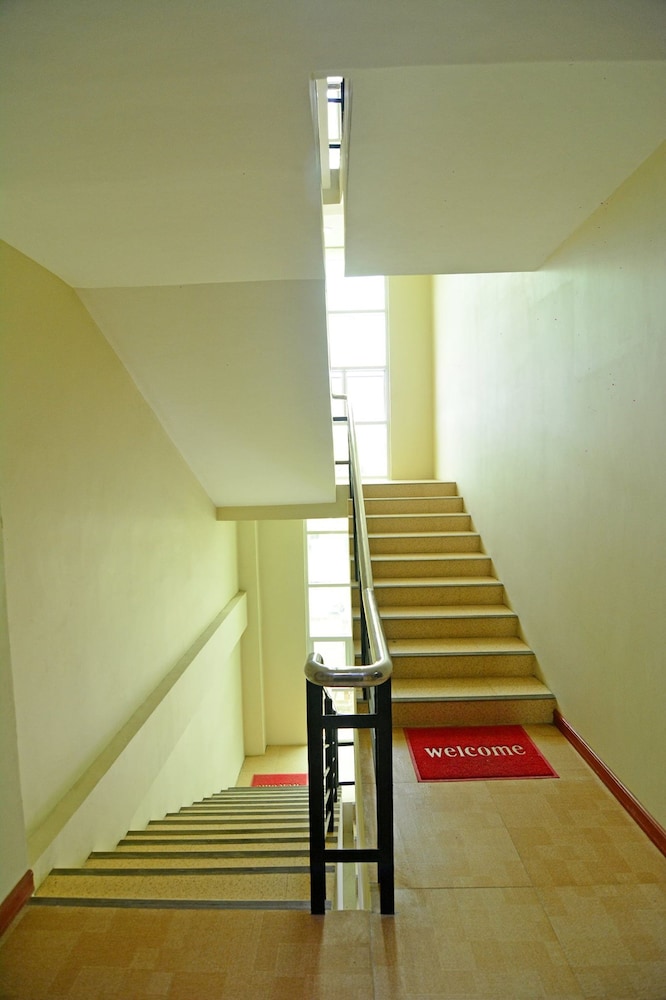 Celbyrne Pension Hauz