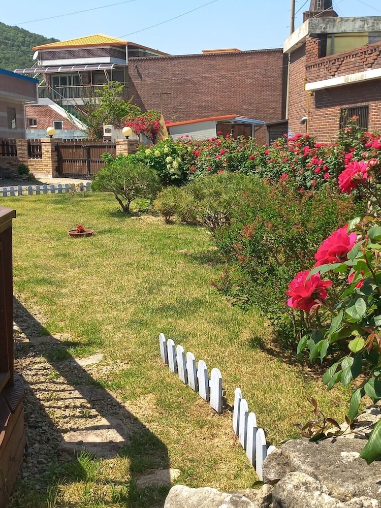 Namhae Gagopa Pension