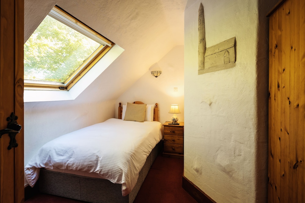 Tudor Lodge view 3