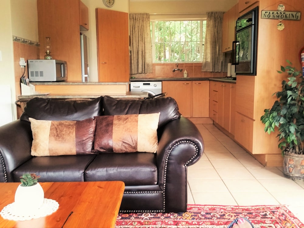 Pine Tree Lodge