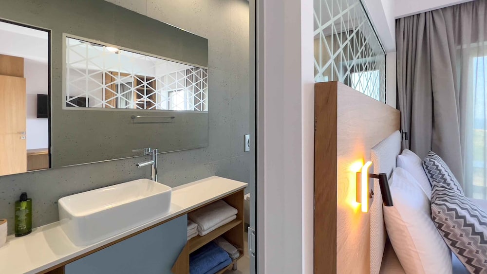 Star Luxury Villa I Gym and Playground