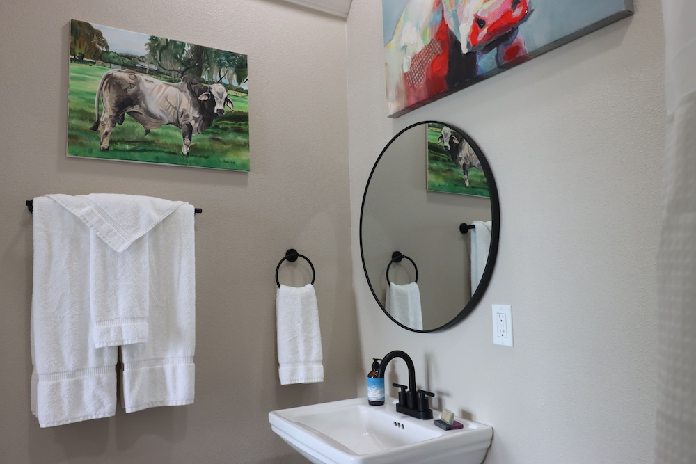 Sebring Vacations - The Roanoke Hotel - Property Image 12