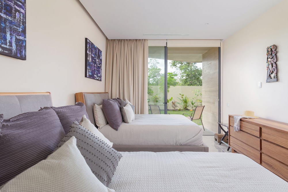 Luxury 2Bed MT D104 By Sandy Powerful
