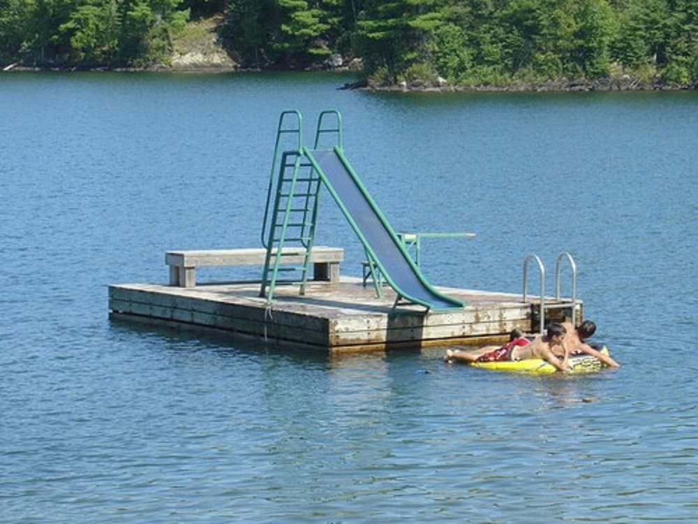 Tomahawk Resort