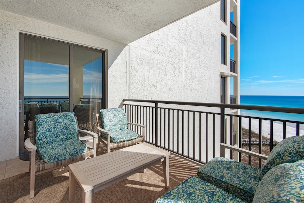 Navarre Towers 805