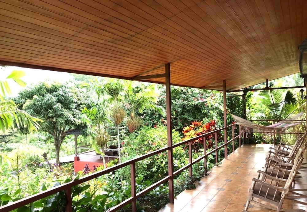 Eden Atenas