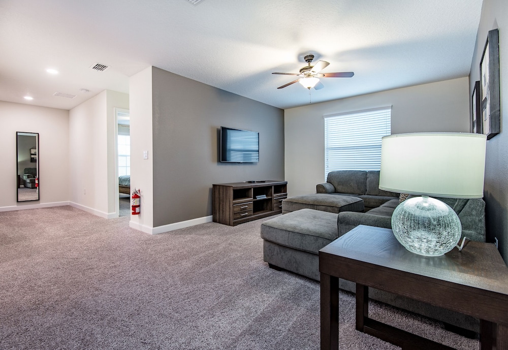 6 Bedroom Villa W Private Pool & Game Room - Image 5