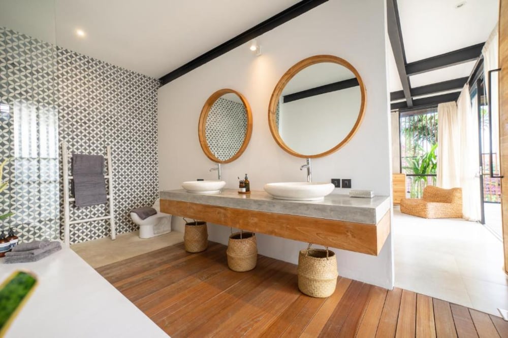 Suncoast Villa Bali view 2