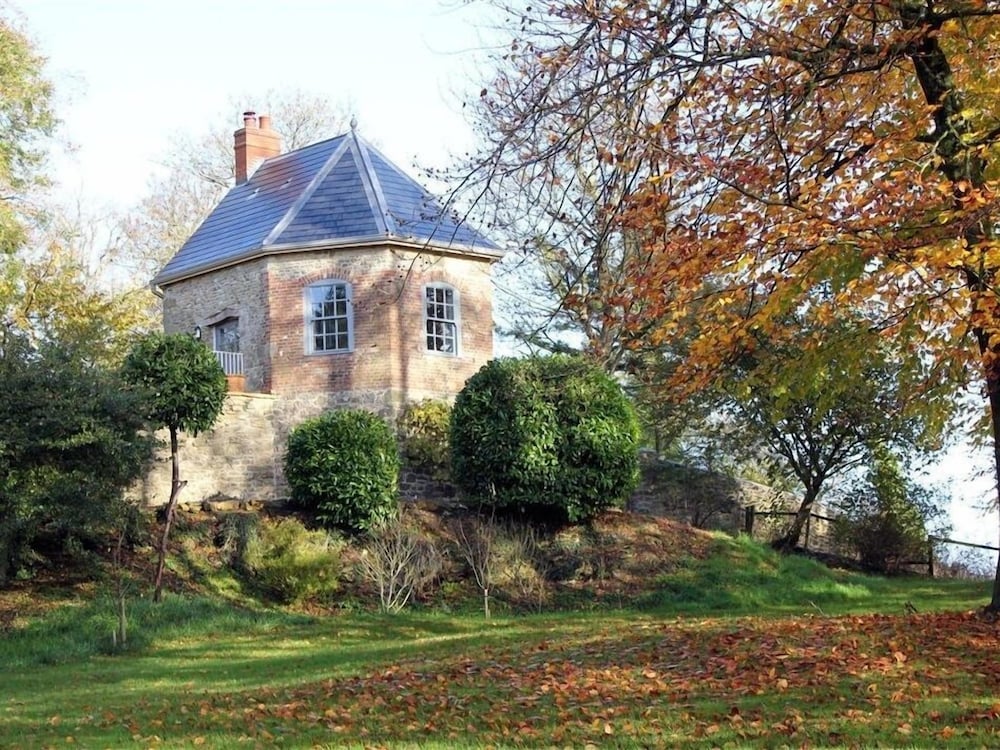 Warminster Vacations - The Folly at Castlebridge - Property Image 1