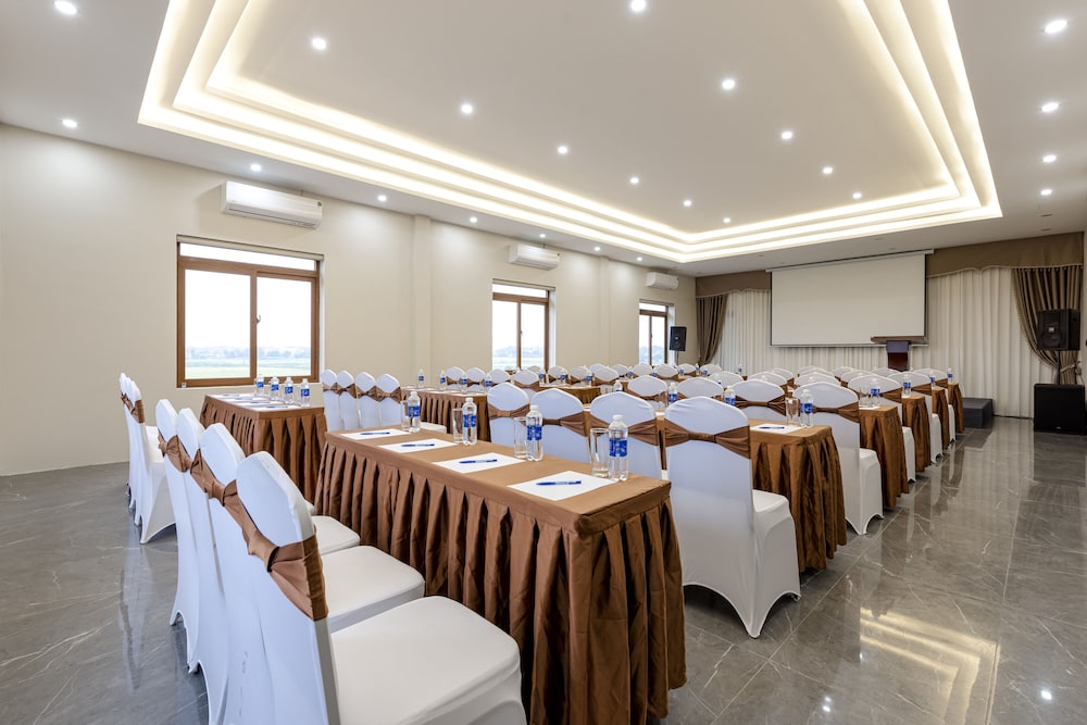 meeting & event spaces