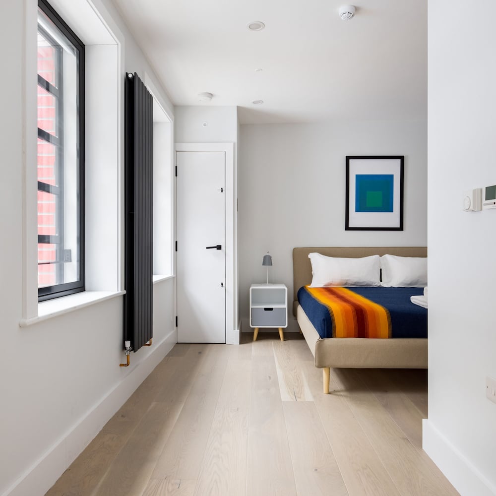 Cool Leicester Sq Studio - Netflix Nespresso