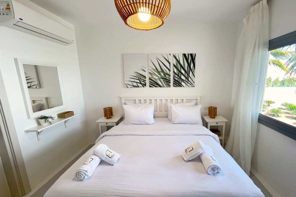 Xuru Stays I Charming & Beautifully Styled 3bdr @ Swan Lake Gouna