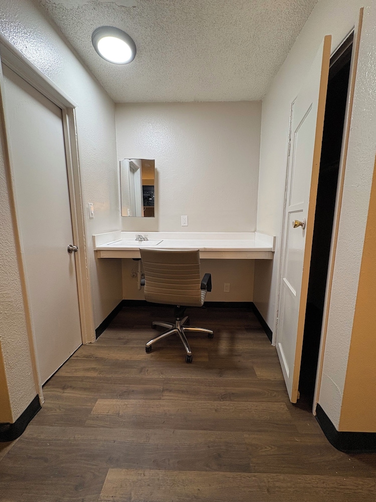 Studio Lodge Hotel