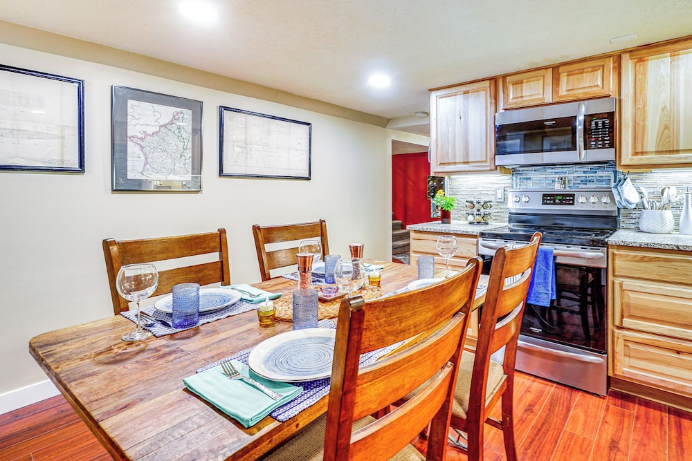 Mountain Lovers Retreat: Close to SLC & Skiing