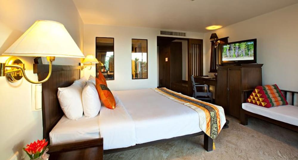 C&N Resort and Spa