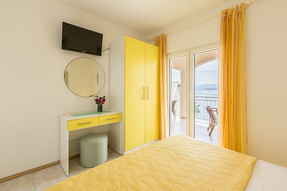 Matea - 20m From the sea - A1 view 3