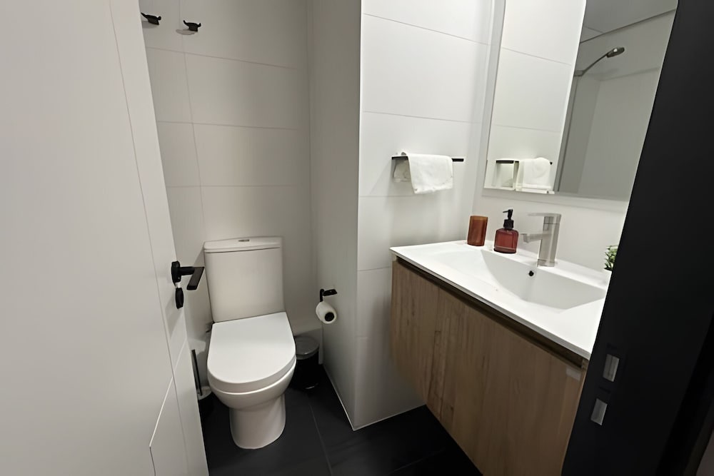 Oceana Suites San Eugenio