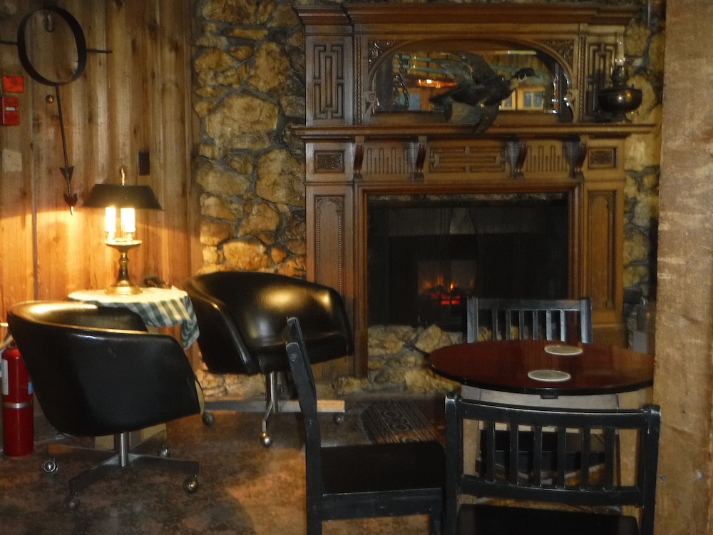 Likely Lodge