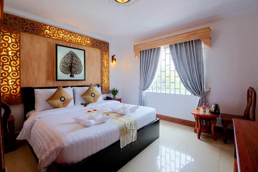 Bou Phanith Villa view 3