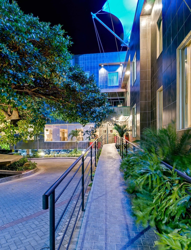 Studio Hotel Boutique - Property Image 1