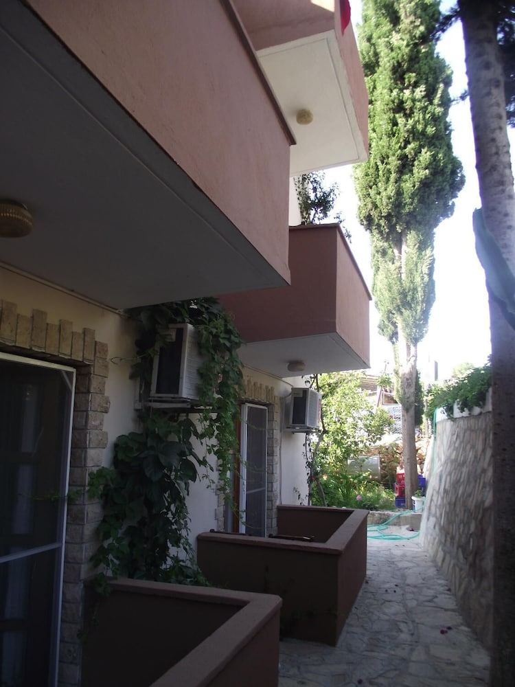 Golden Pansiyon - Image 32