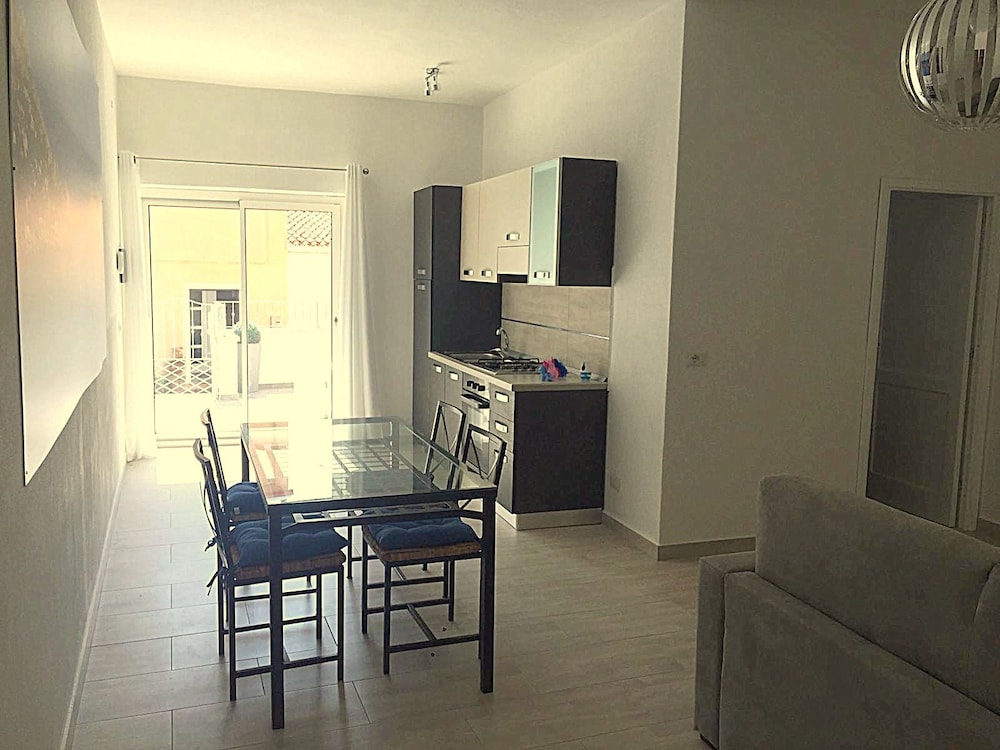 Tiffany House photo 4